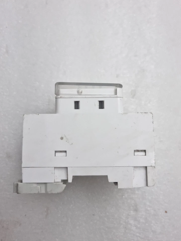 One Pcs Schneider Electric LV434011 Ethernet Modbus TCP/IP Master 24Vdc FreeShip